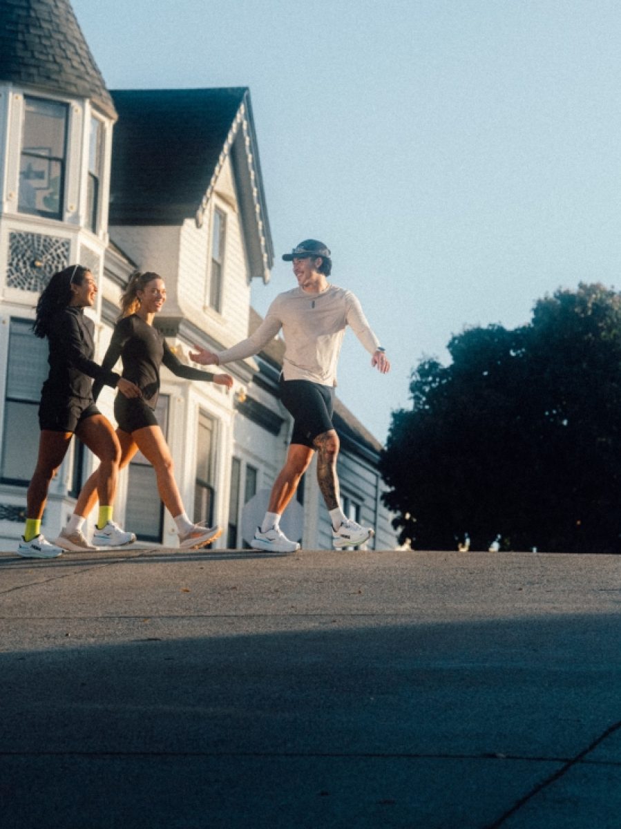 Official HOKA® - Media - front view